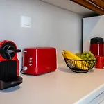 Chrysallida Downtown Apartment